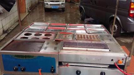 深圳布吉9成新三輪電動小吃車轉讓，附贈獨家小吃技術